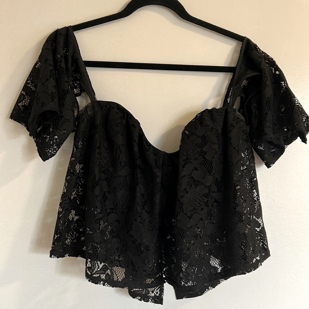 Forever 21 off the shoulder crop top! I’m in love with this top.